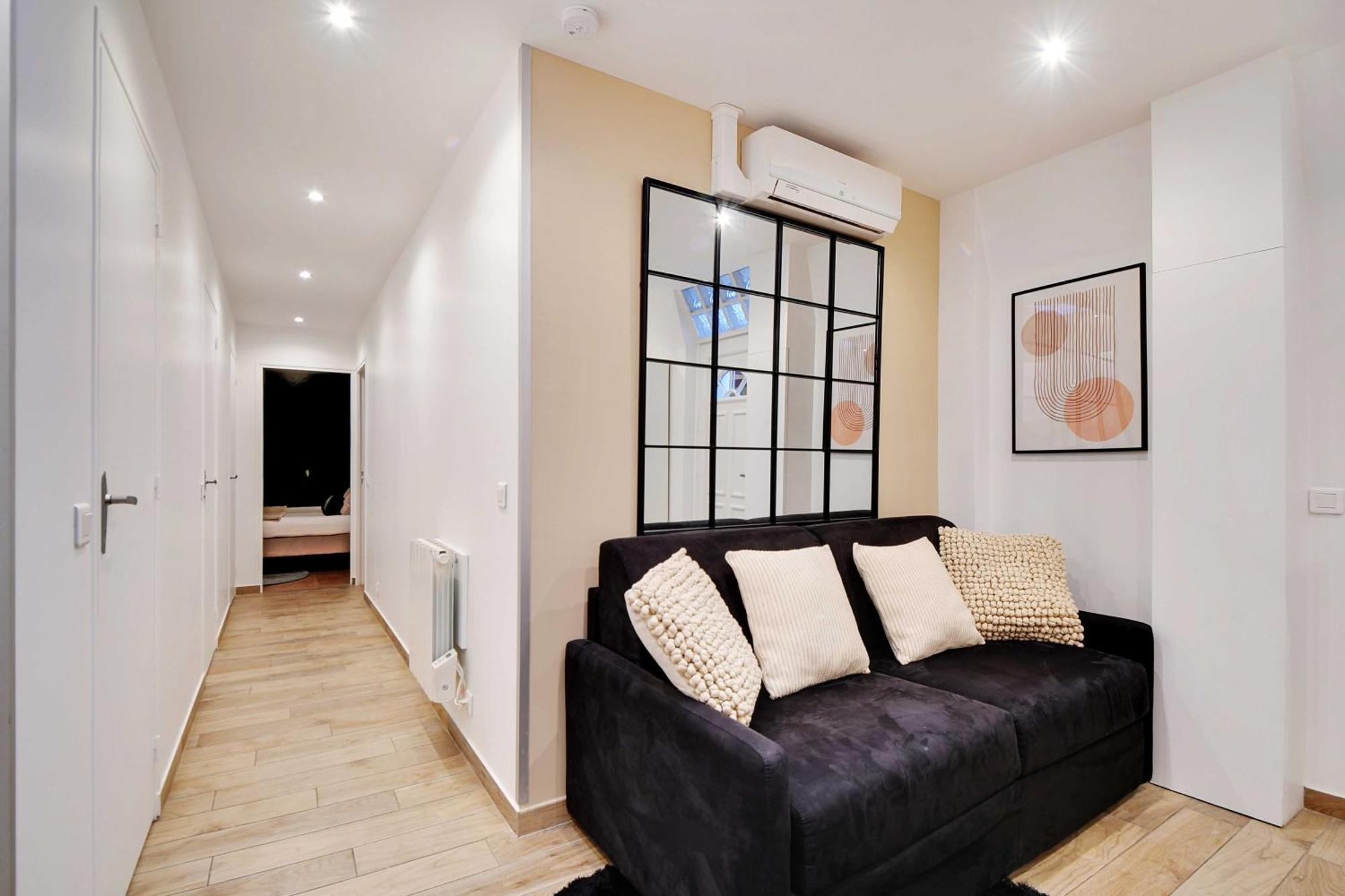 Enchanting 2 Bdr Parisian Apartment Exterior photo
